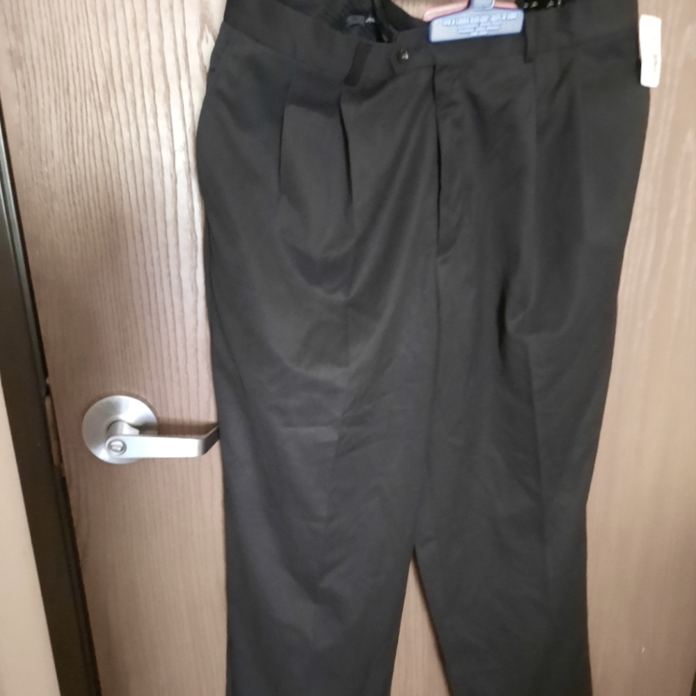 NWT Geoffrey Beene Men's Gabardine Dress Pant 38X30